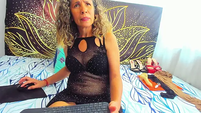 mrs_angelica webcam