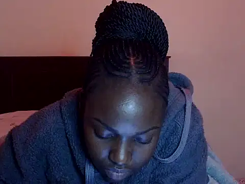 Sexy-suzy live cam on StripChat