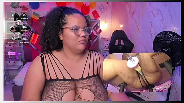 MhiaRey webcam