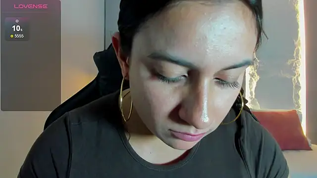 kira_relish webcam