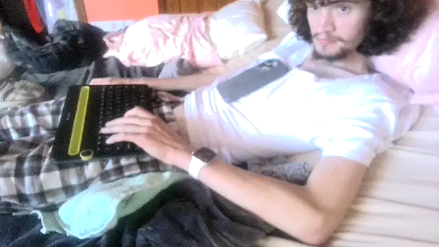 Teddy4420 webcam