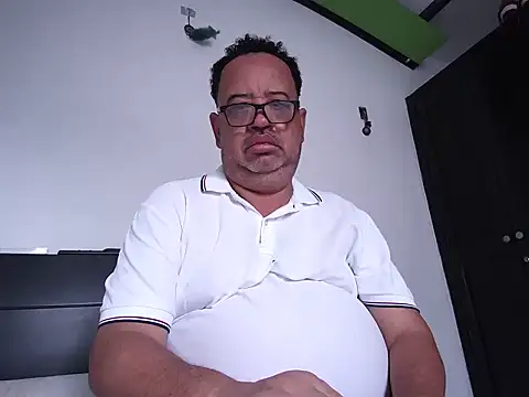 djtomxxx2777 webcam