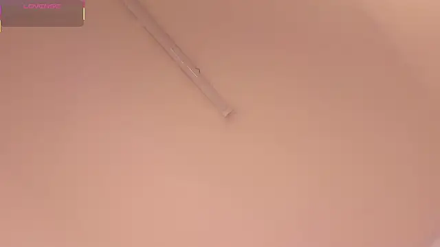 Модель: nahomyrusell_