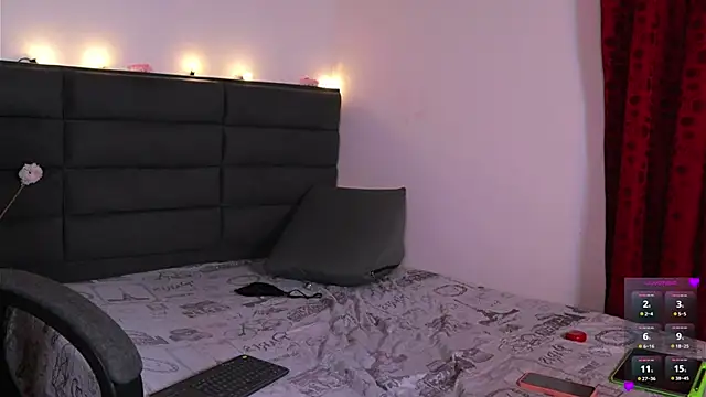 kathieandpovcock1 webcam