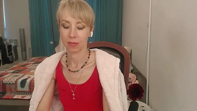LuxuryNika
