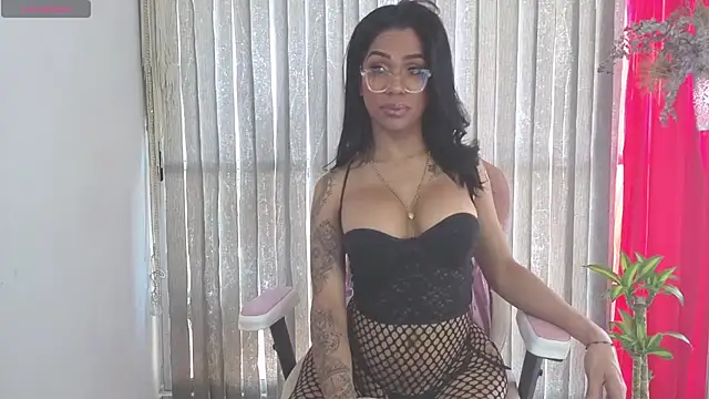 Queen_Morena webcam