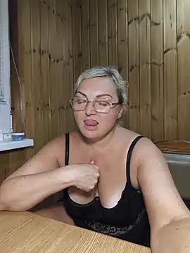 White-Chocolatte webcam