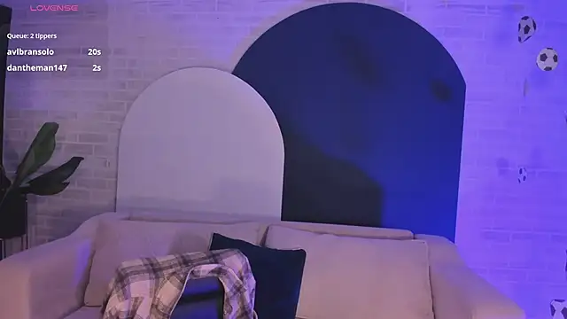 EveBensonX webcam