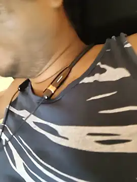 bengal_tiger420 (Ask my age) - Make me happy