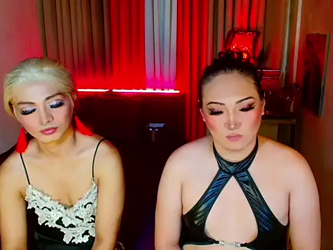 Phenomenal_Shemale webcam
