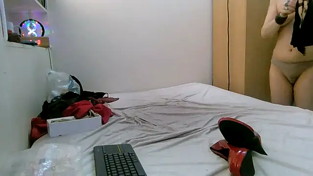 Empress_Lilith webcam