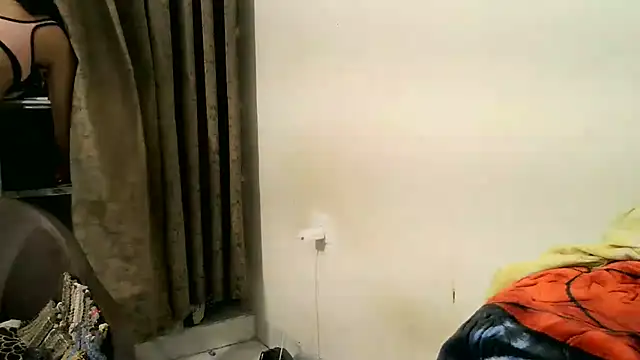 Aayusmatisharma webcam