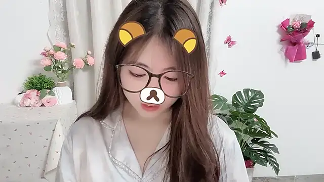 MIJ-Uwuu webcam