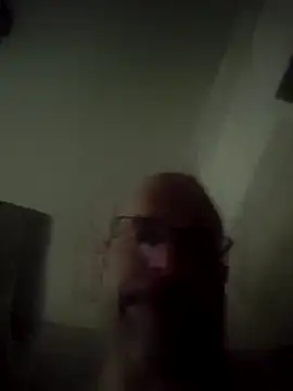 Curious9884 webcam