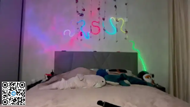 Emma_Willson webcam