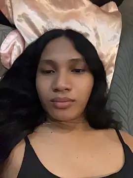 slutty_aki webcam