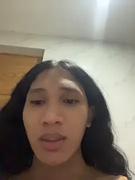 slutty_aki webcam
