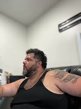 HotDominicanCum webcam