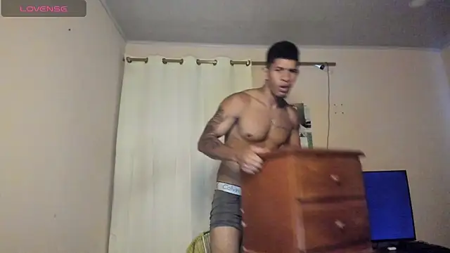 antonio_aguilarx webcam