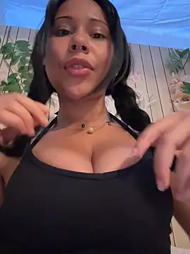 HaileyDiana webcam