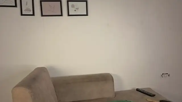 Pamela_tomas webcam