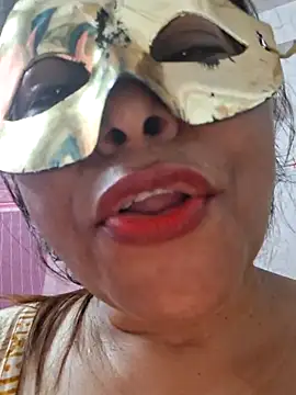 SIMIHOT live cam on StripChat