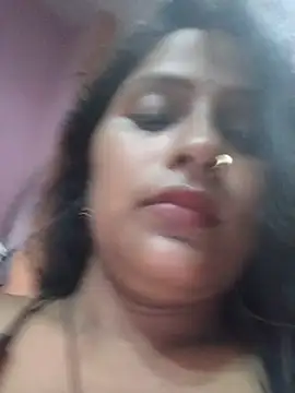 Jasmine_Januja webcam