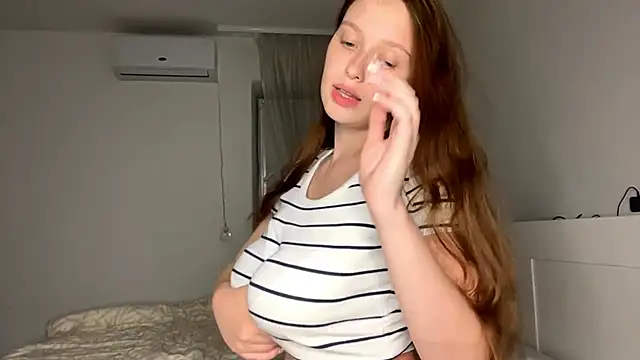 eva_shining_star's live room
