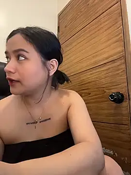 Watch parker_pixie live on EroticFlix - High definition streams