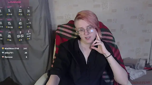 __freya___ (Ask my age) - Make my panty wet from lush