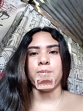 sexy-latin10 webcam