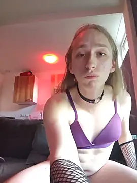MissPigster420 webcam