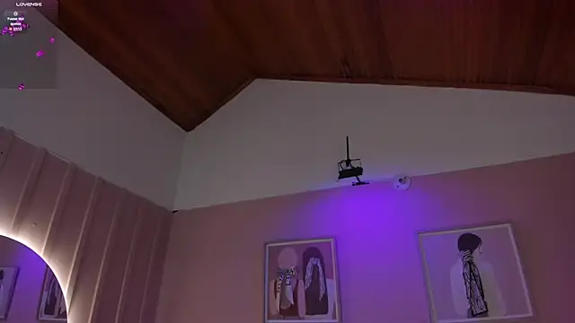 elodie_walker webcam