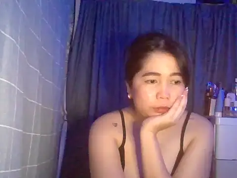 Asianhotskinny webcam