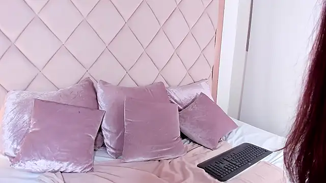 mirandaduboiss webcam