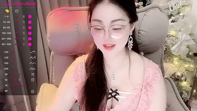 Monica-666888- webcam