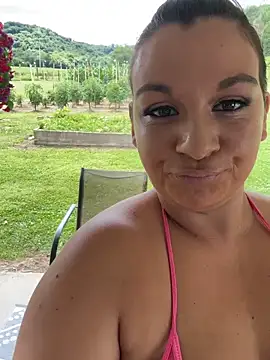 thickfarmtwat webcam