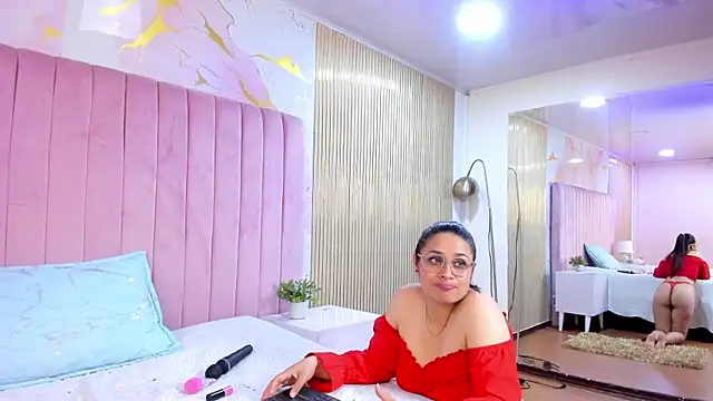 EmmyRossil webcam