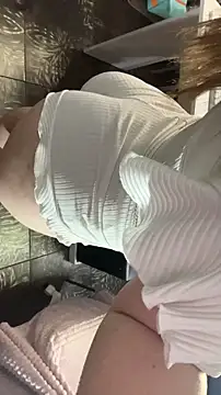MireyaLin webcam