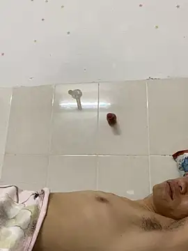 Mr_iphone11 live cam on StripChat
