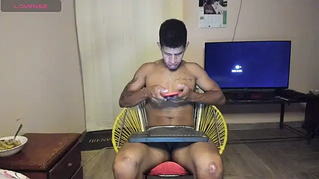 antonio_aguilarx webcam