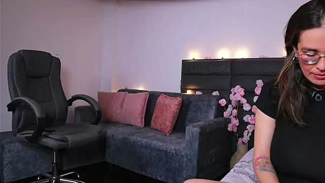 kathieandpovcock1 webcam