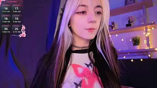 TristaRoht webcam