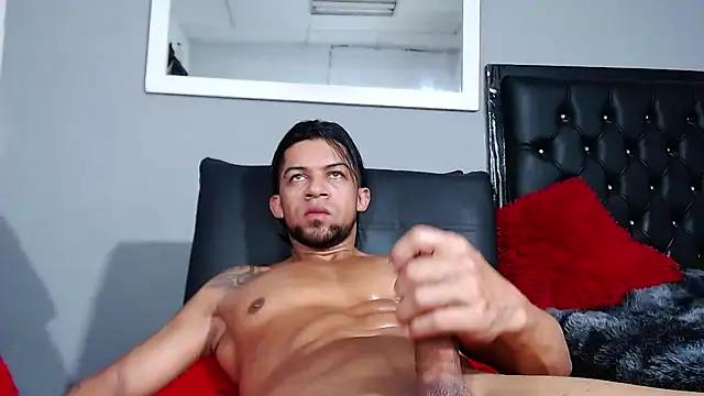 angelo_cox webcam