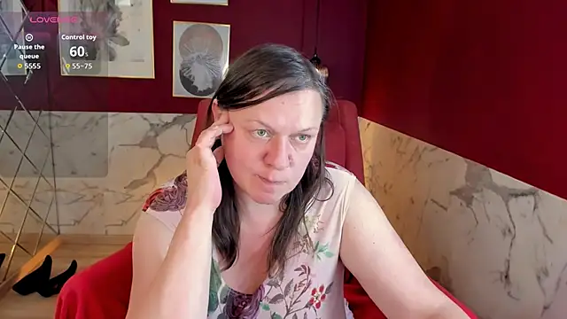 KellyPerfection webcam