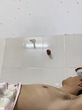 Mr_iphone11 webcam