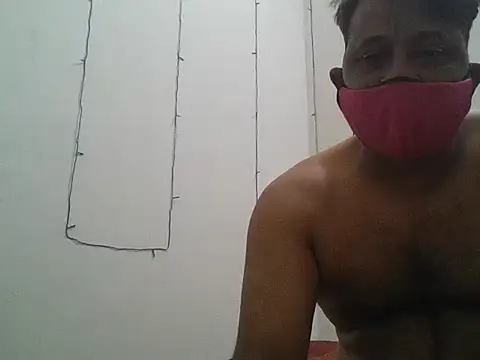 TwoHearts_OneSoul webcam