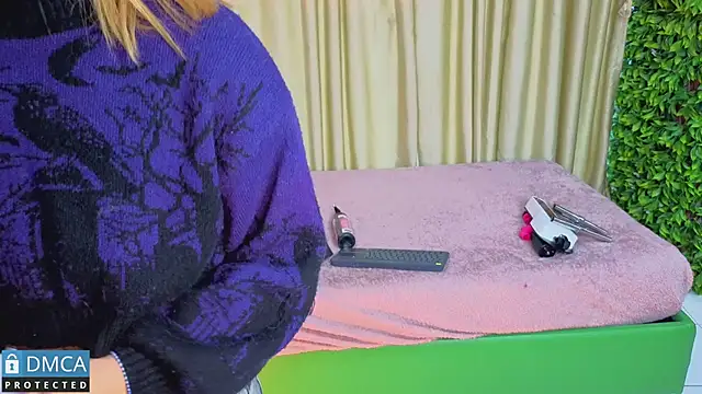nena_cupcake_ webcam