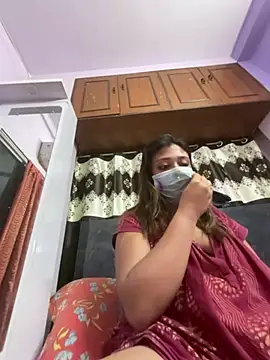 Yourhornynightmare webcam
