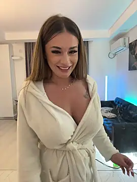 IsabellaEtthan Live Webcam on Stripchat